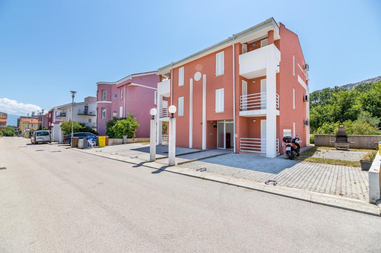 Apartments Melania & Antonia Baška Eksteriør bilde